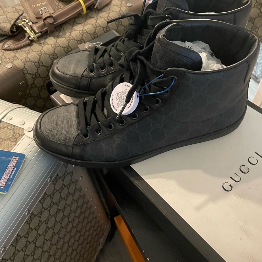 Gucci black High-Top Sneakers - Picture 3 of 11